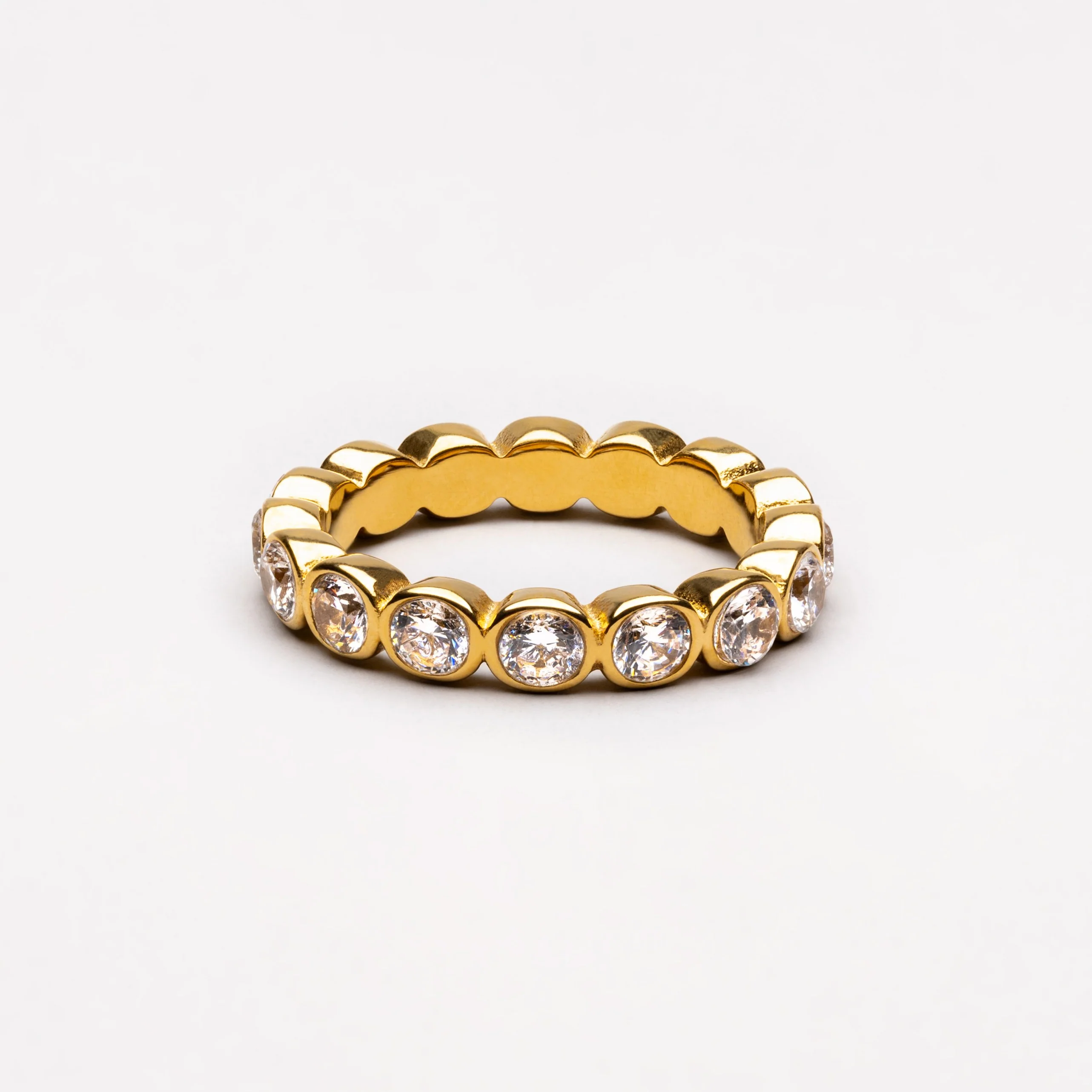 What Is The Best Jewelry For A Beach Wedding